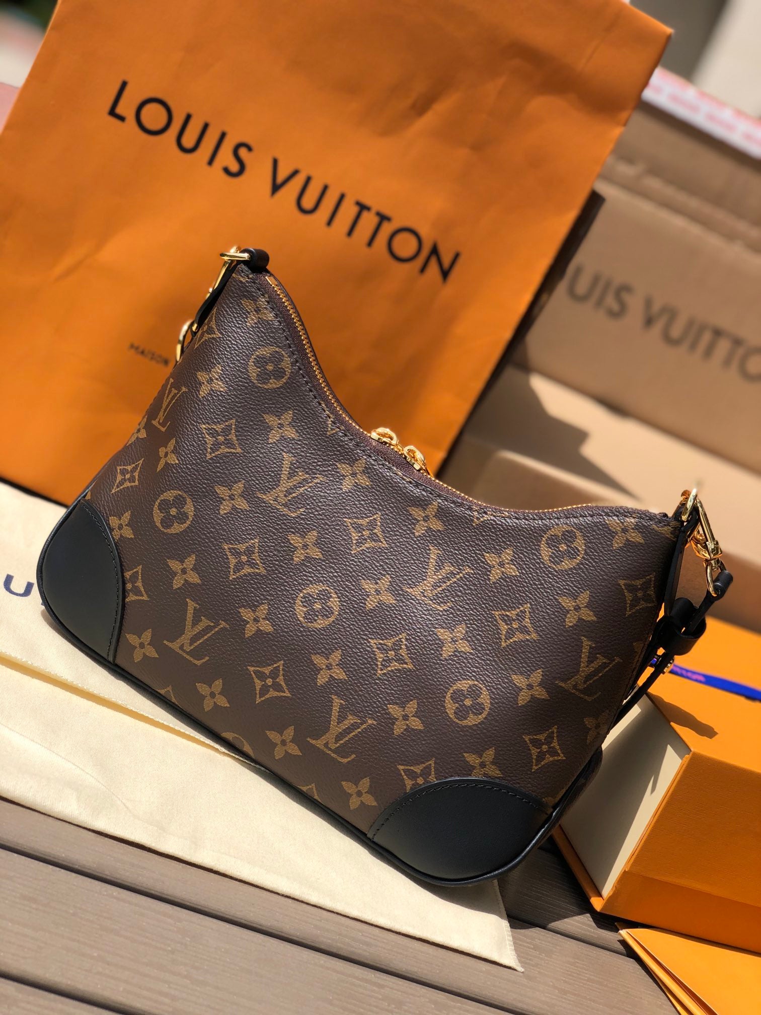 LuxluxHouse Great quality Louis Vuitton Bag Top Quality Free shipping