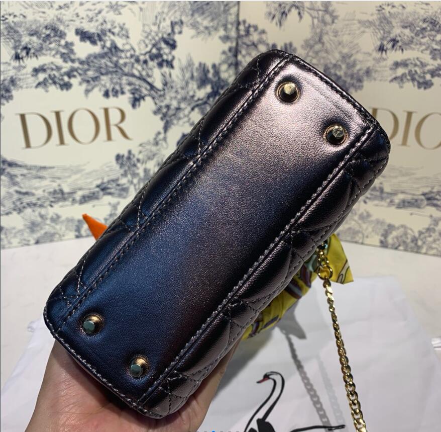 Free shipping LuxluxHouse Dior Top Bag 17*8*14cm