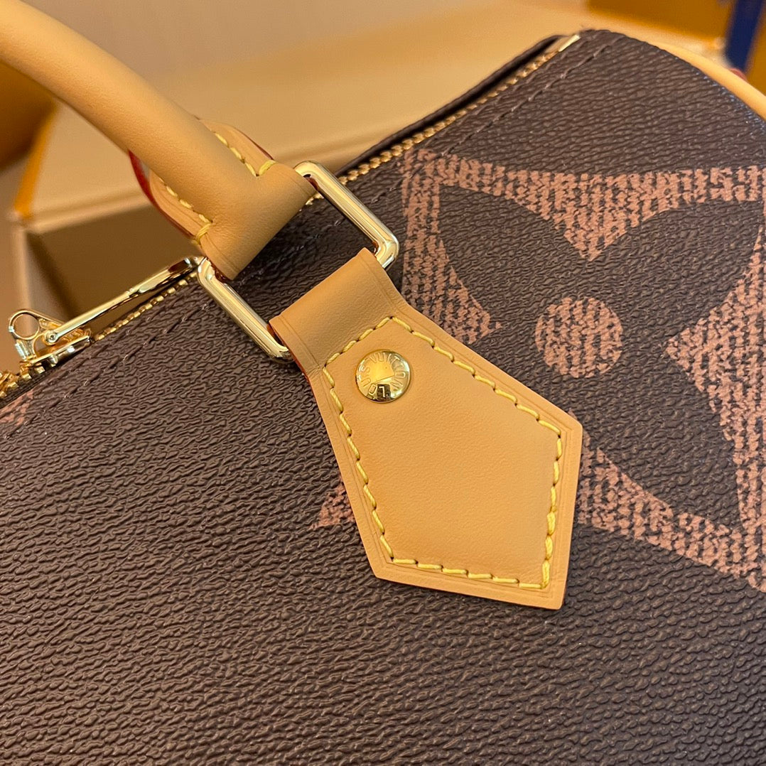 women Louis Vuitton Top Bag 44601 44602 (LuxluxHouse)