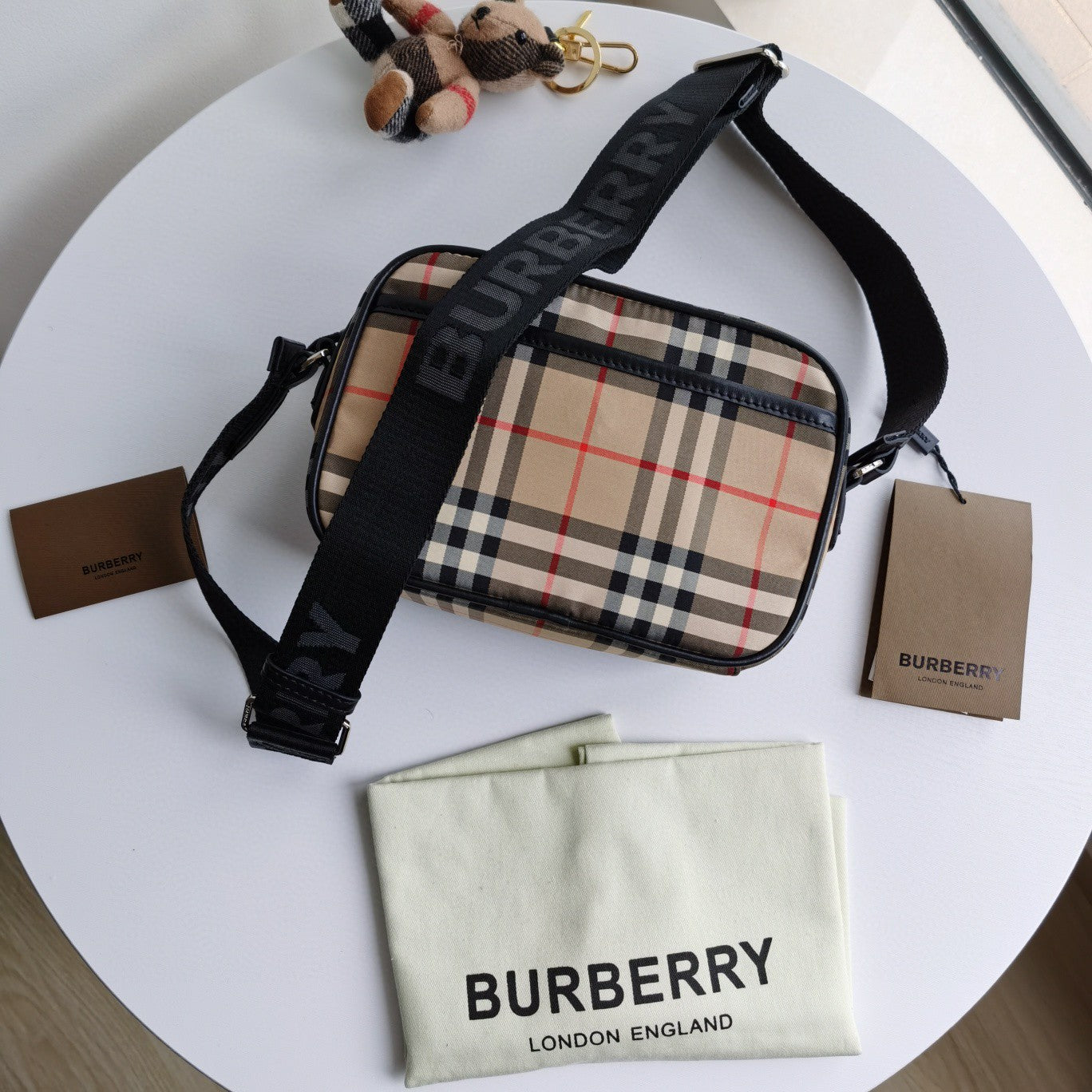 LuxluxHouse Great quality Burberry Bag Top Quality 22.5*8.2*14.5cm Free shipping