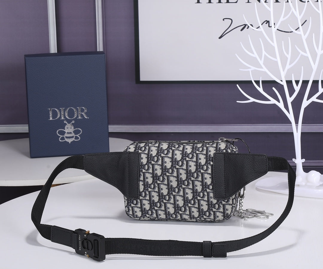 Free shipping LuxluxHouse Dior Top Bag 19*14*6cm