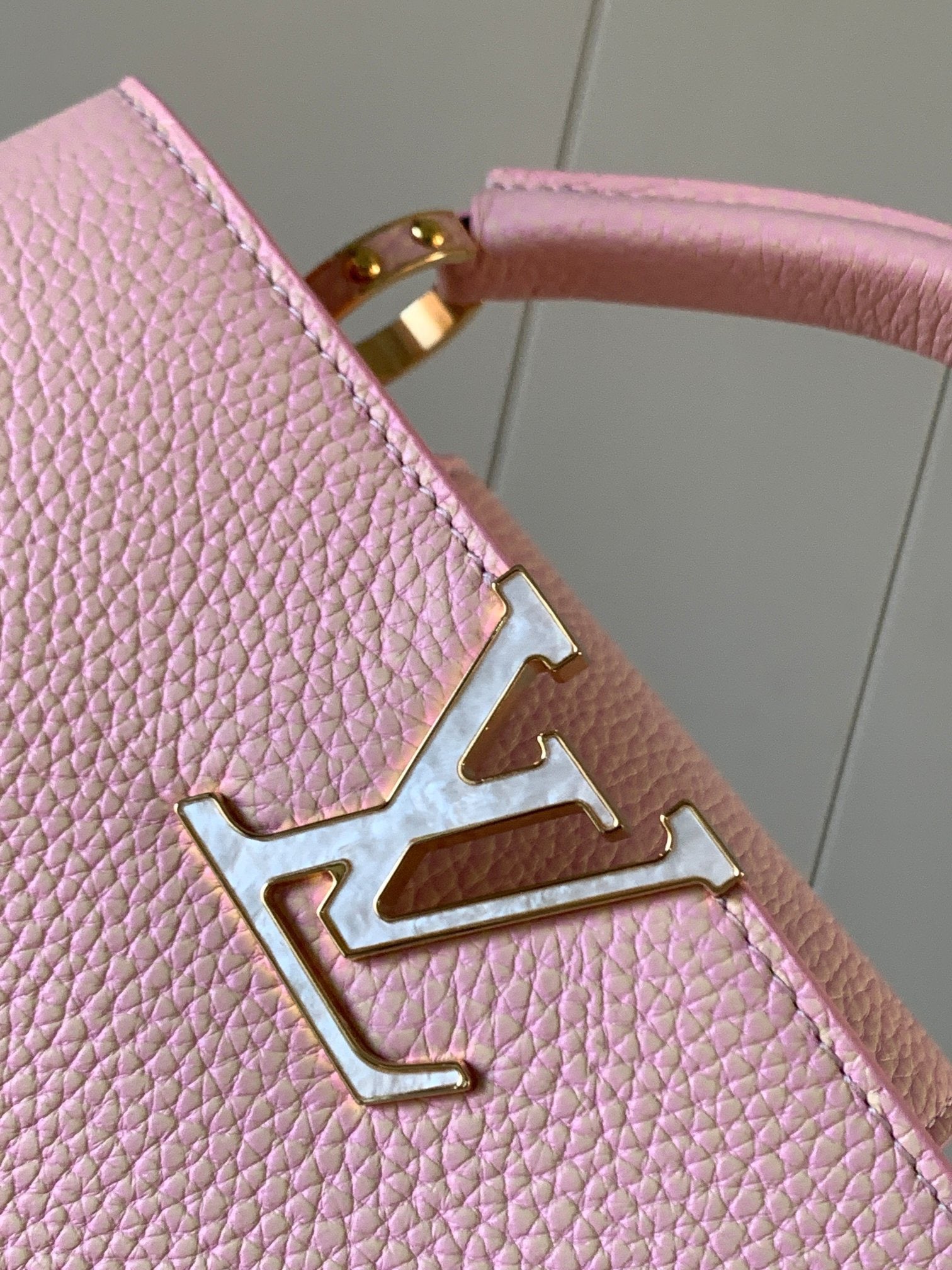 LuxluxHouse Great quality Lady Louis Vuitton M59868 handbag Top Quality 27*18*9CM Free shipping