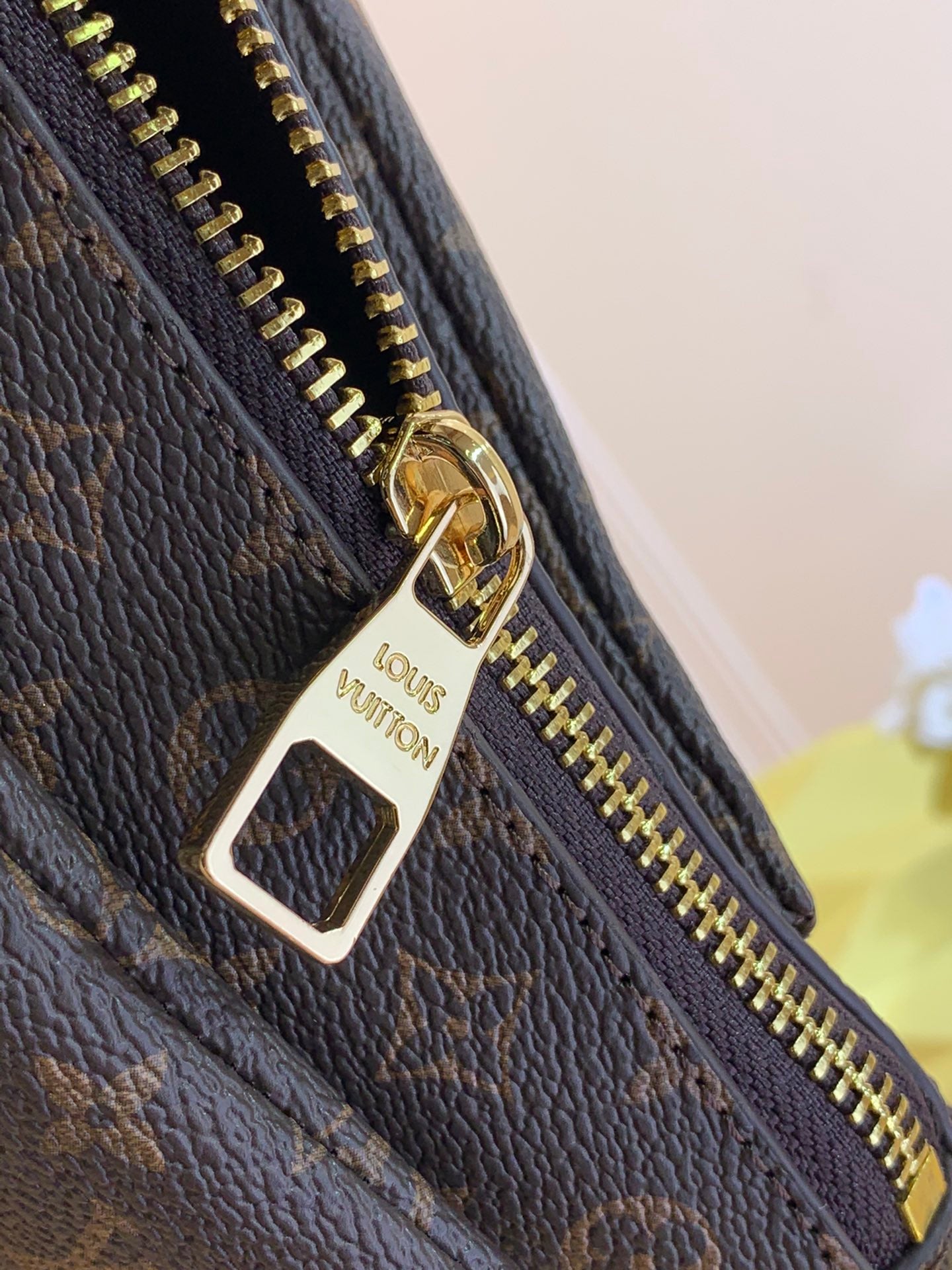 LuxluxHouse Great quality Louis Vuitton Bag Top Quality 37*21*15.5CM Free shipping