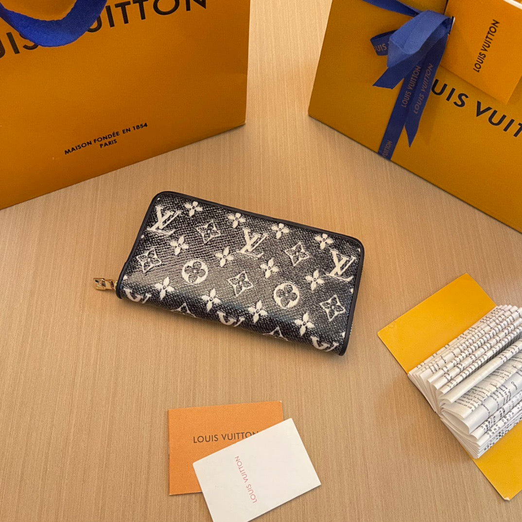 Louis Vuitton Top Bag (LuxluxHouse)