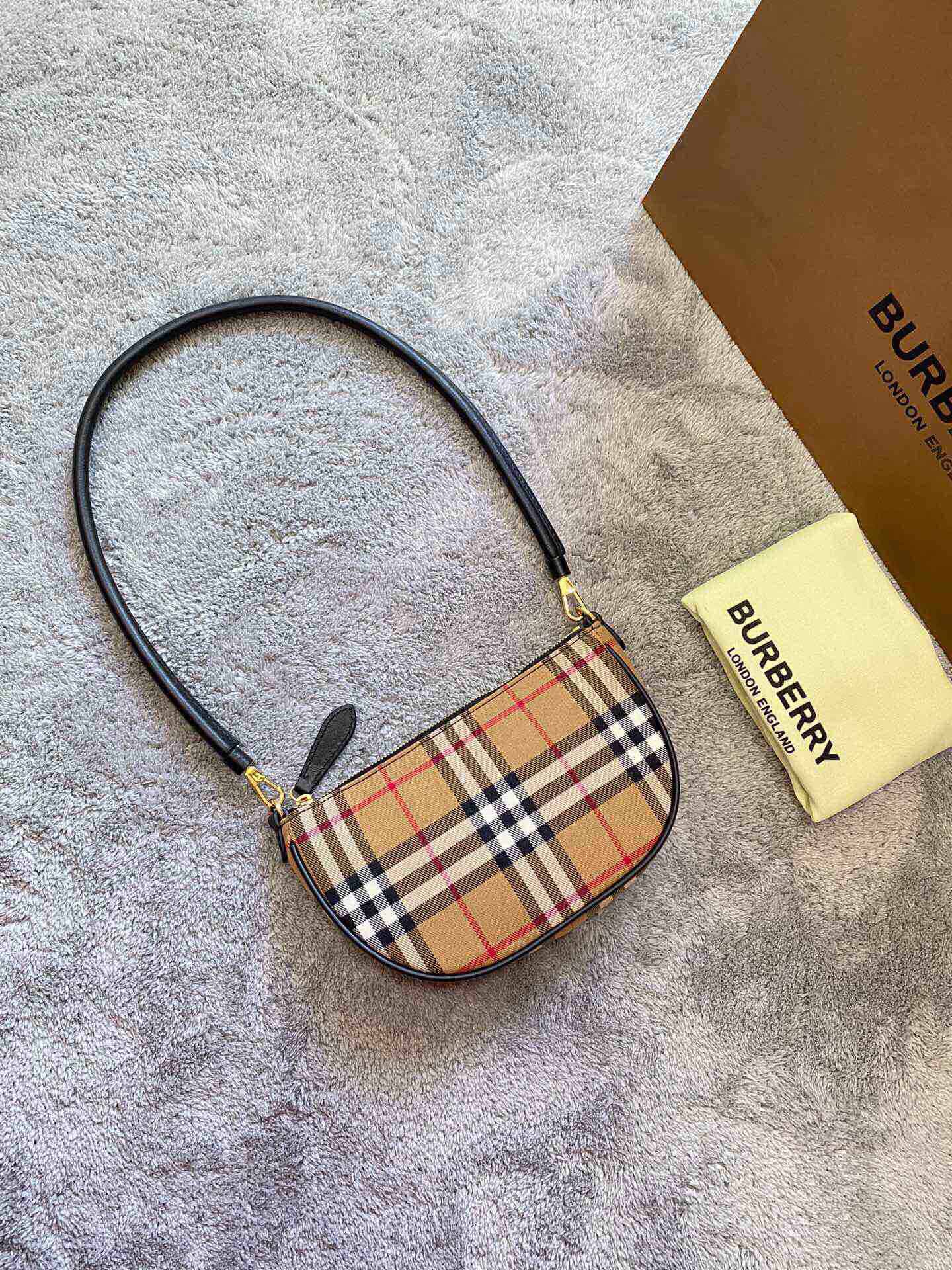 LuxluxHouse Great quality Burberry Bag Top Quality 12*4*12.2cm Free shipping