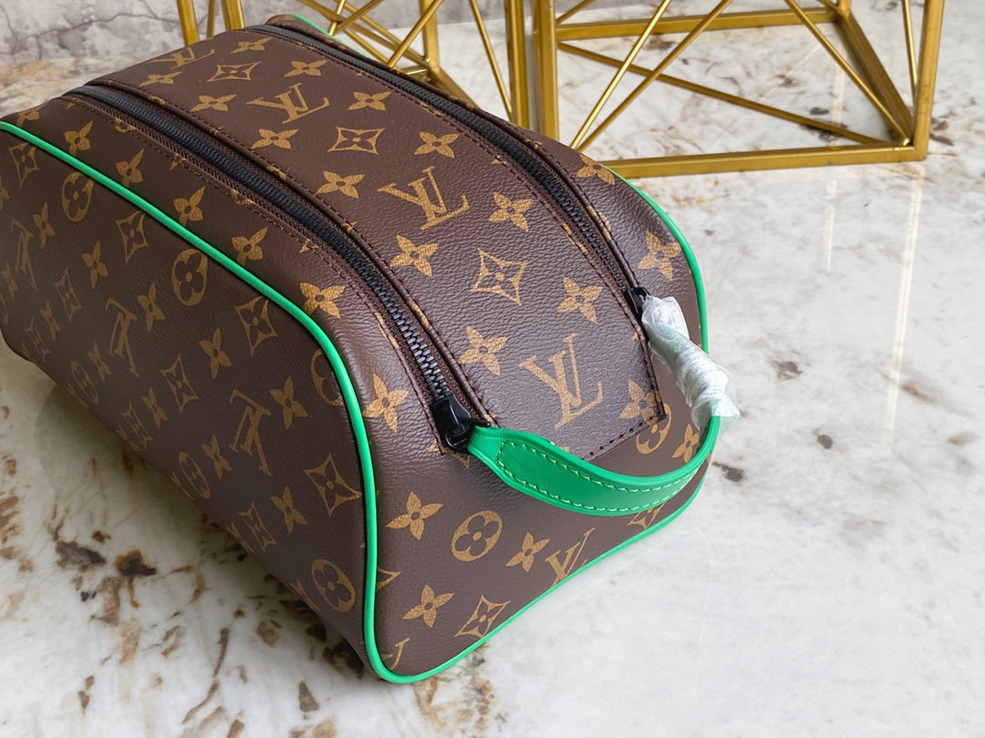 LuxluxHouse Great quality Louis Vuitton Bag Top Quality 28*15*16.5CM Free shipping