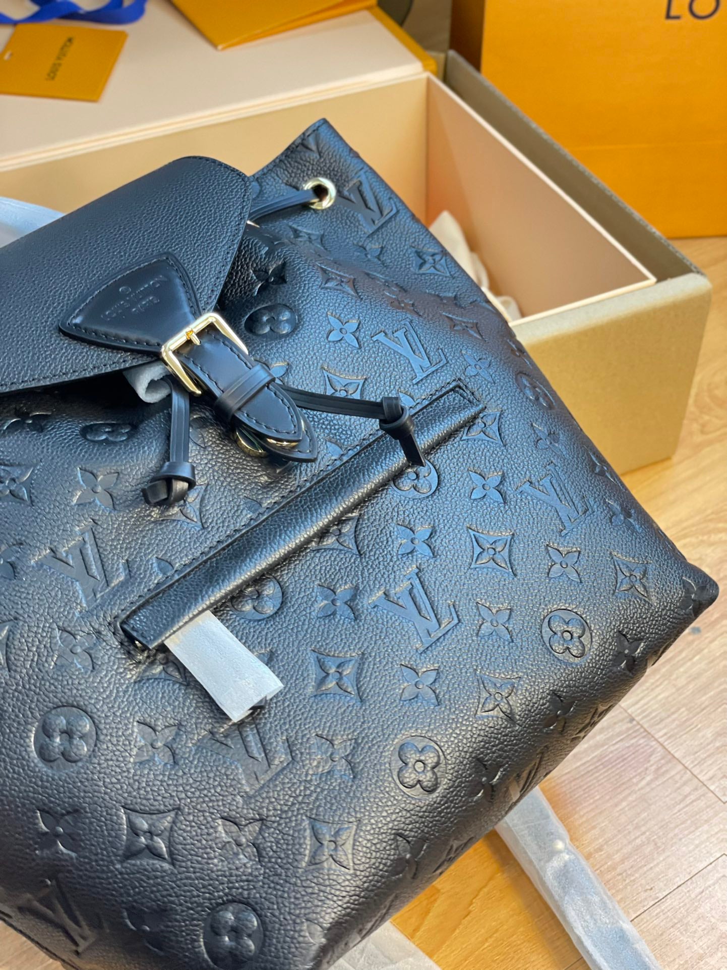 LuxluxHouse Great quality Louis Vuitton Bag Top Quality 27.5*33*14CM Free shipping