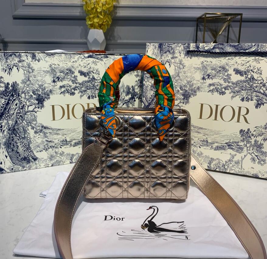 Free shipping LuxluxHouse Dior Top Bag 20.5*8.5*17cm