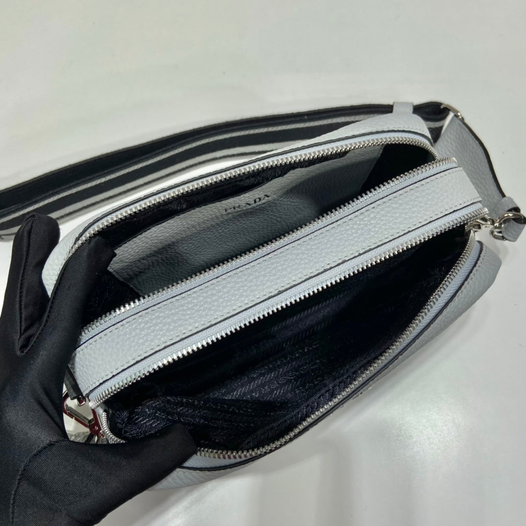 LuxluxHouse Great quality Prada Bag Top Quality 22*14*8CM Free shipping