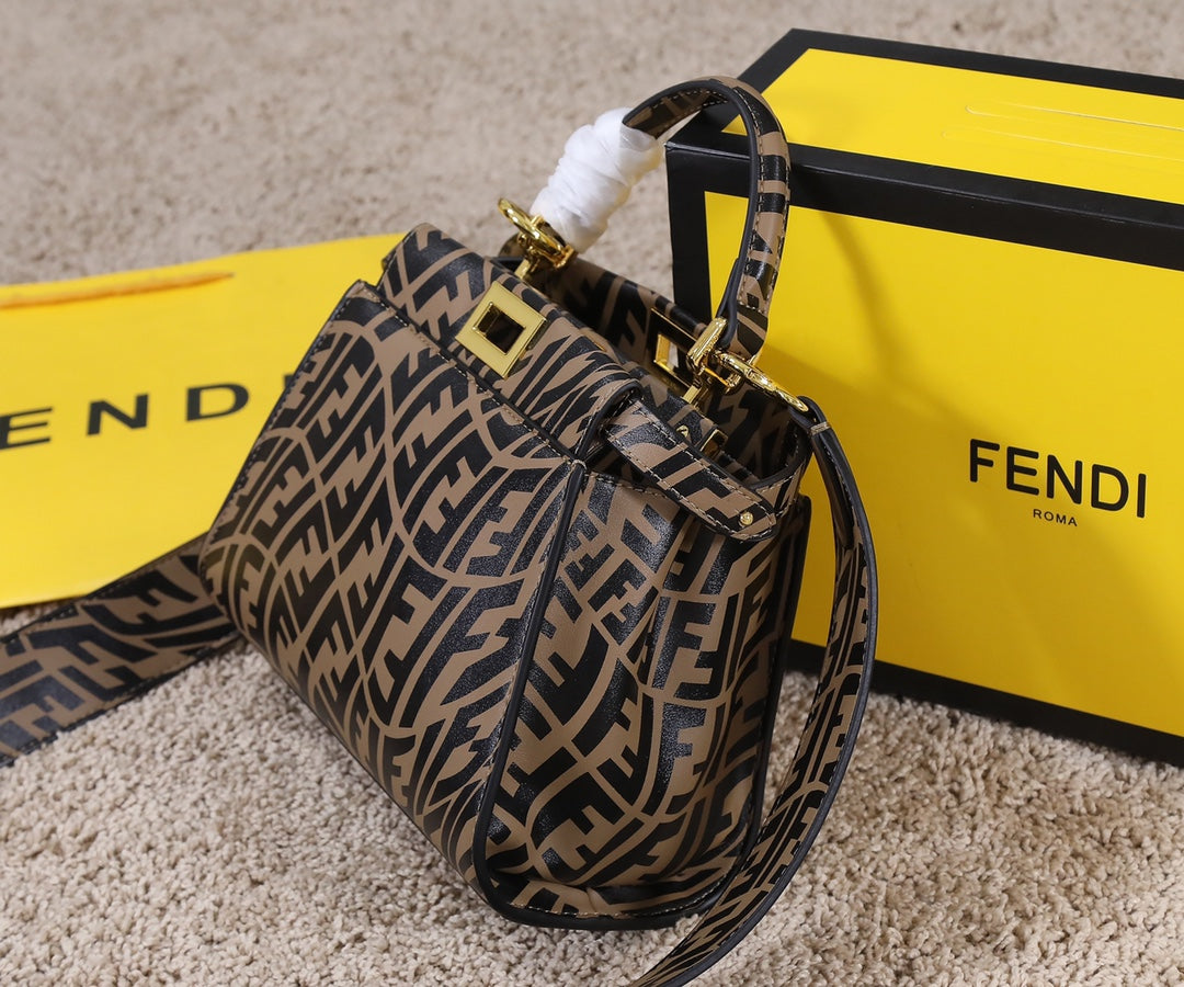 LuxluxHouse Great quality Fendi Bag Top Quality 23*7*18CM Free shipping