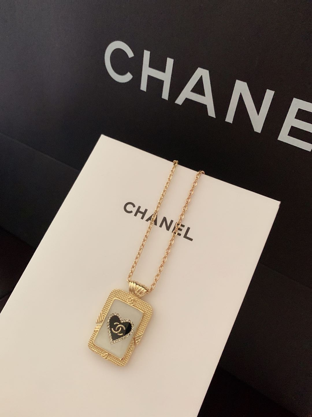 LuxluxHouse Best Quality Accessories Necklace Chanel