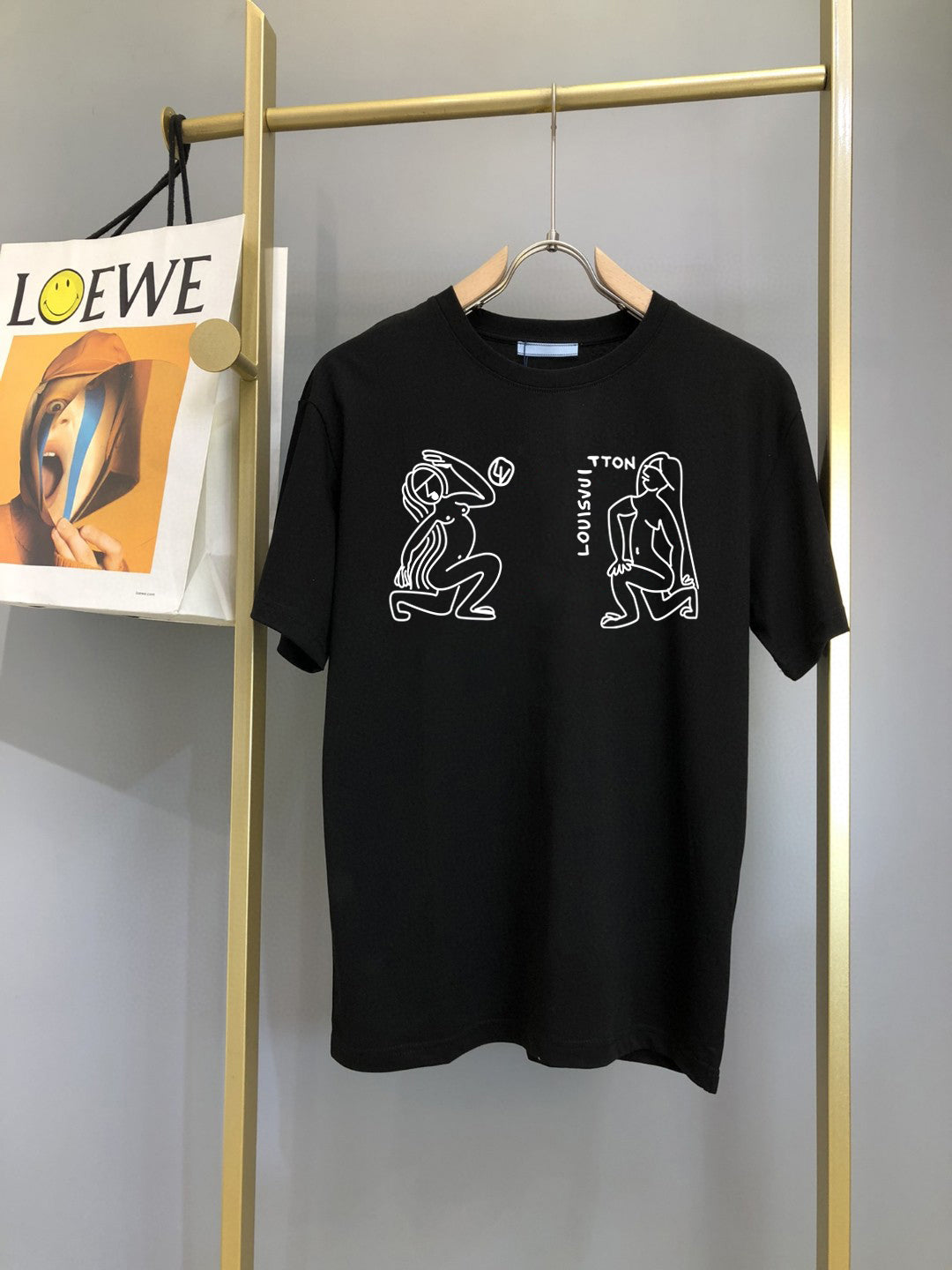 LuxluxHouse Louis Vuitton T-shirt NO.1