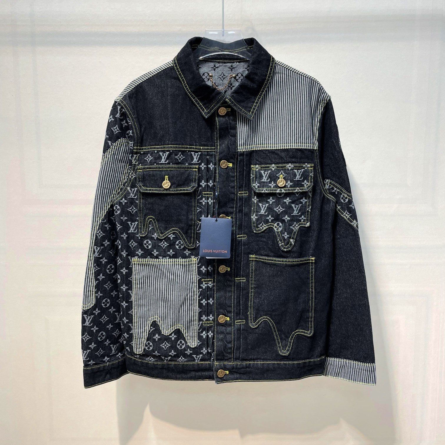 LuxluxHouse Louis Vuitton Coats & Jackets NO.4