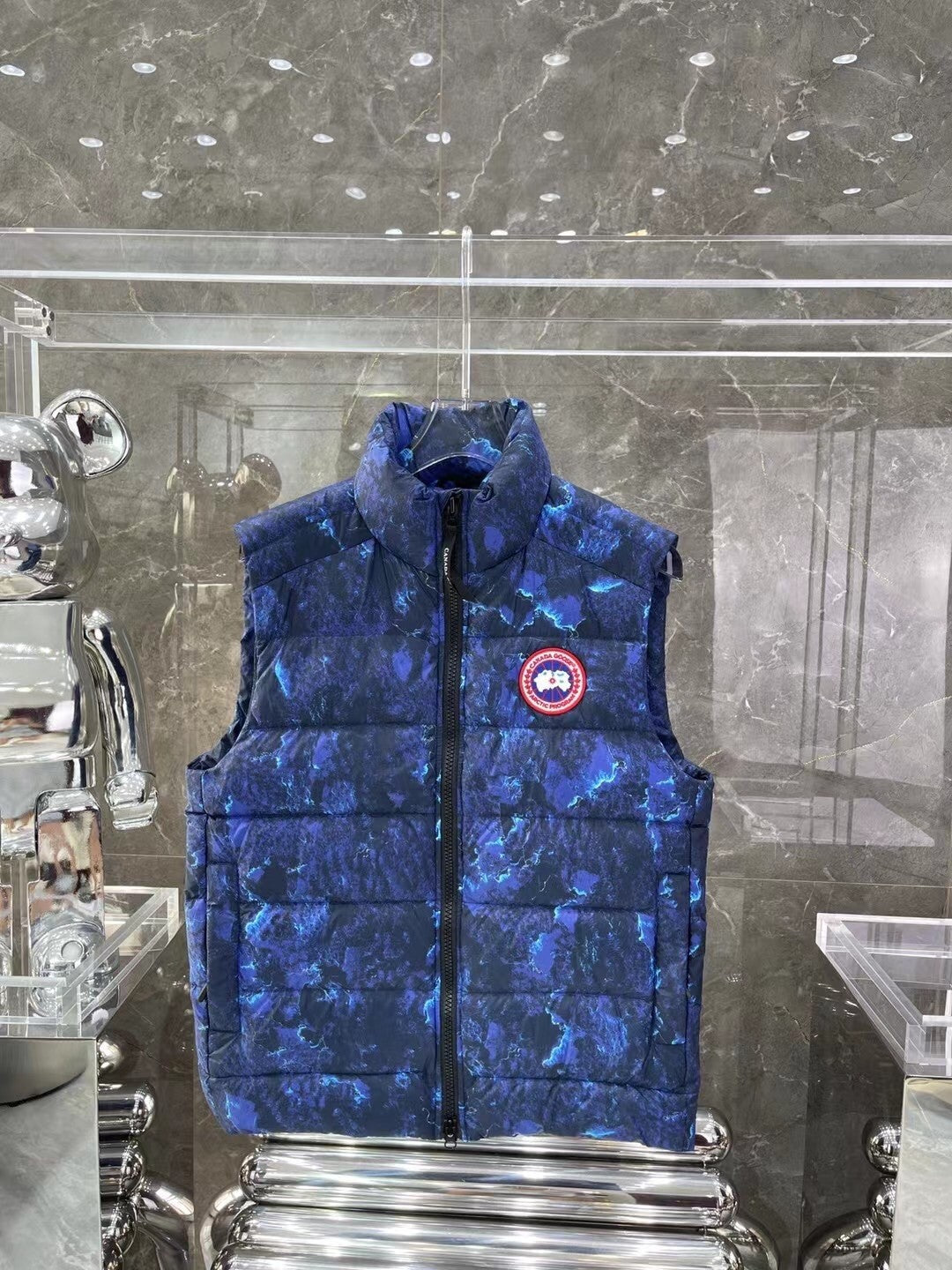 Canada Goose Coats & Jackets