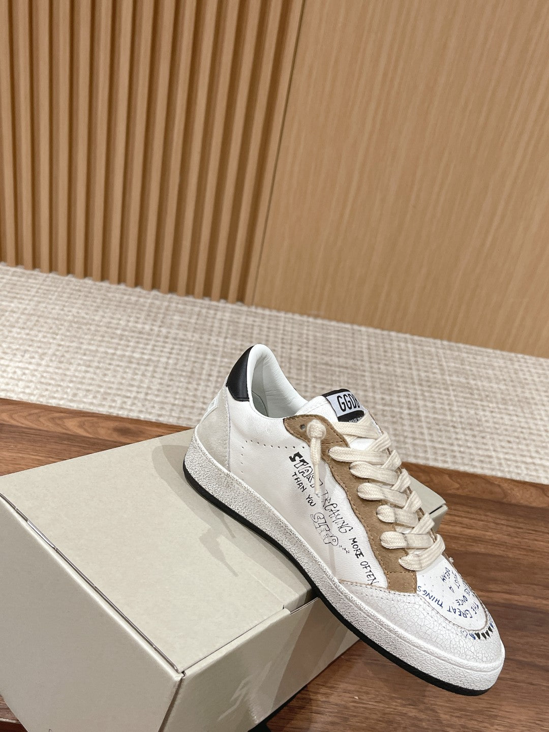 LuxluxHouse Best Quality Shoes Golden Goose