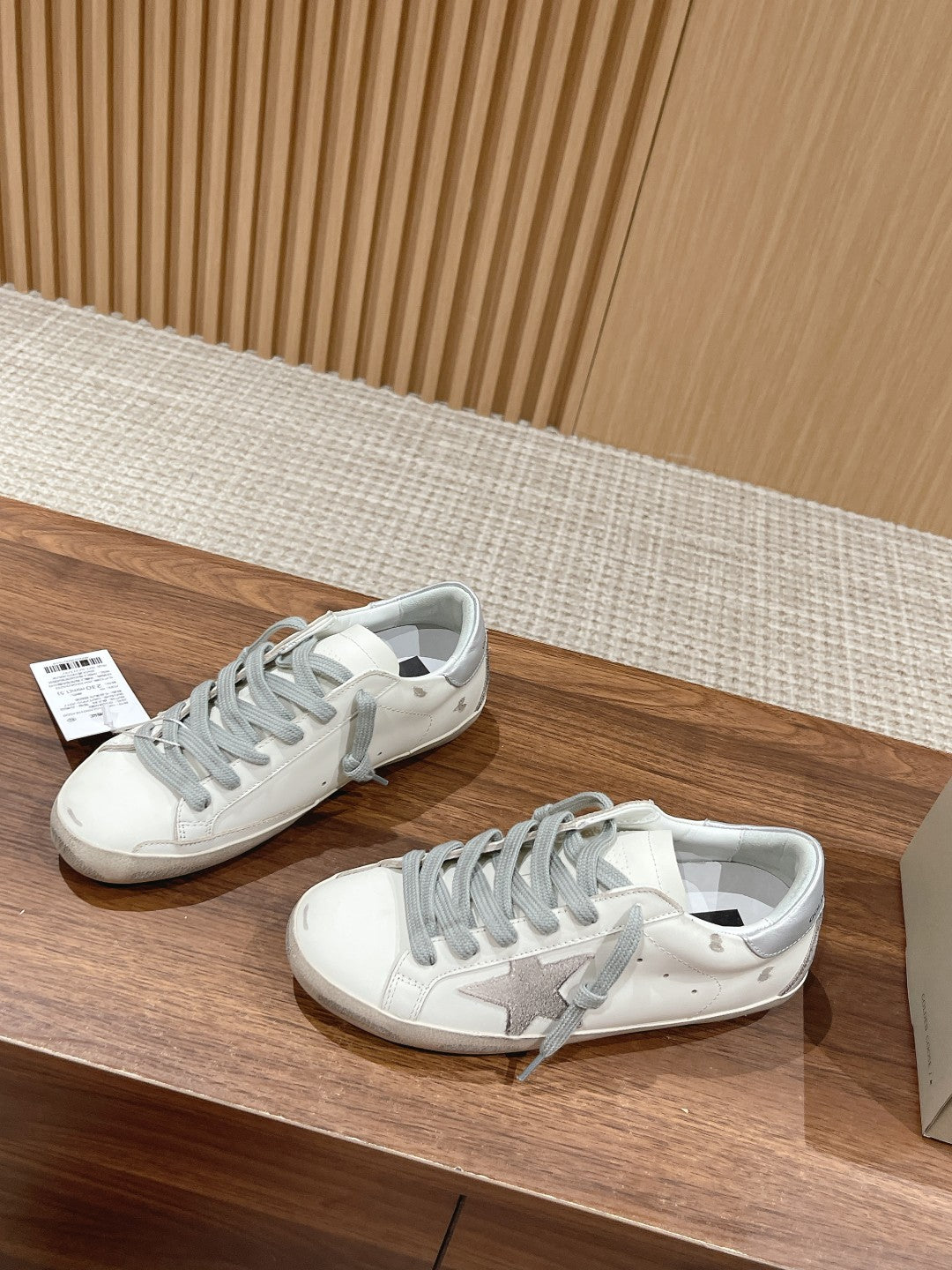 LuxluxHouse Best Quality Shoes Golden Goose
