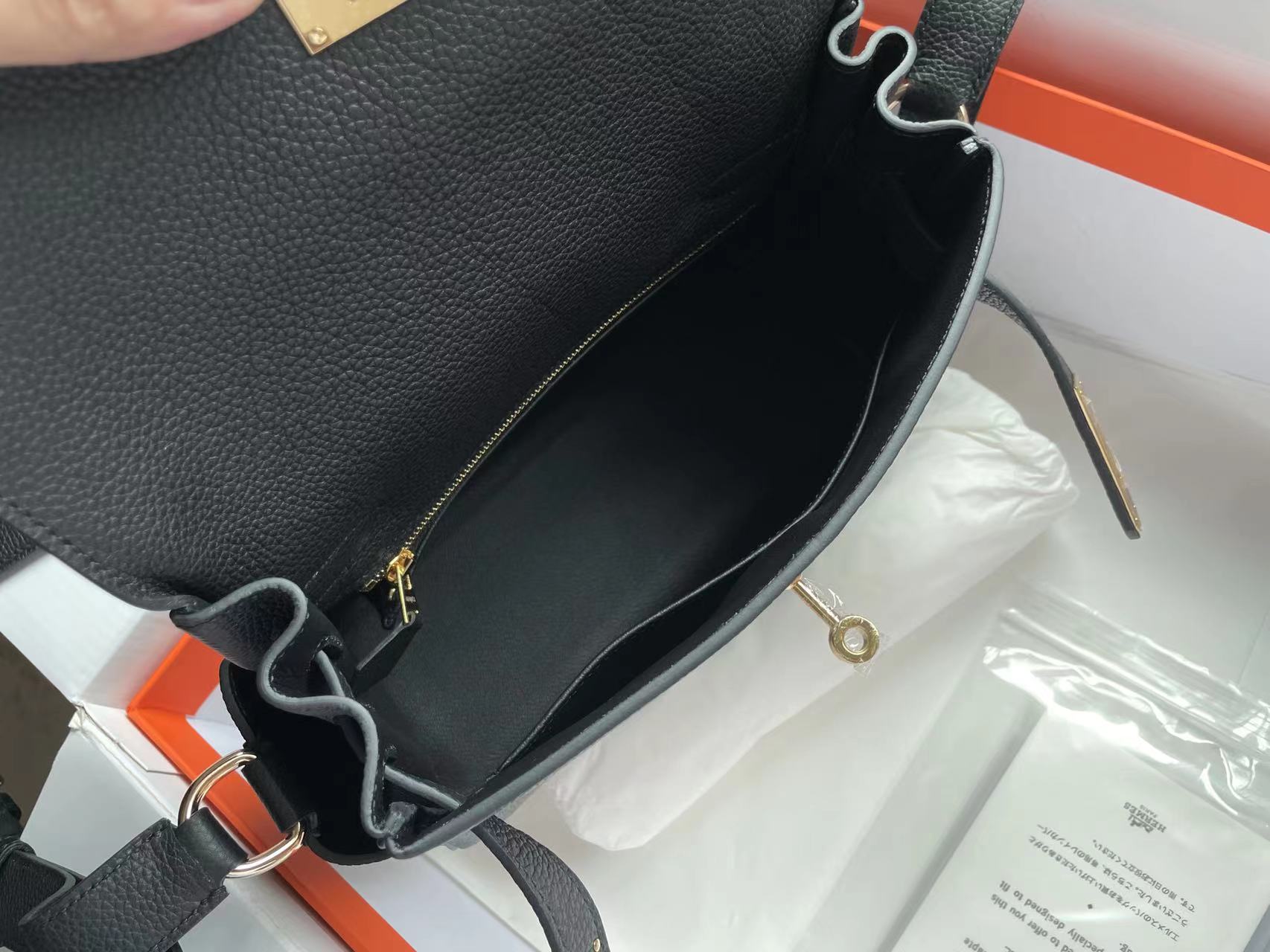 LuxluxHouse Best Quality Bags Women Men Hermes