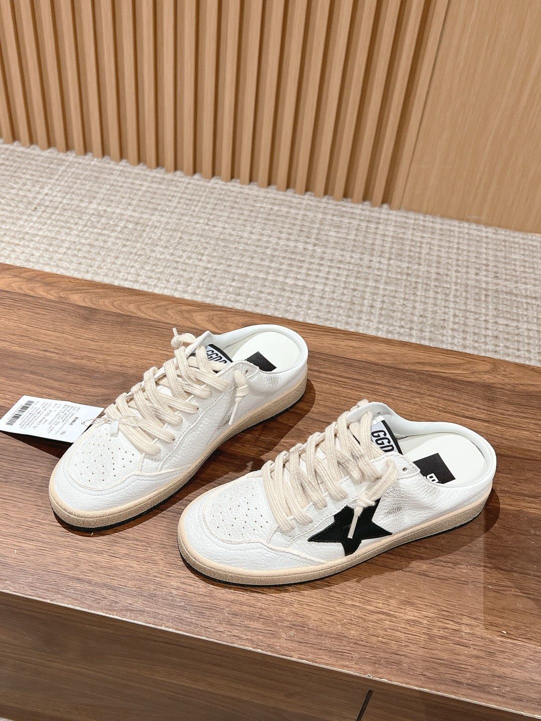 LuxluxHouse Best Quality Shoes Golden Goose