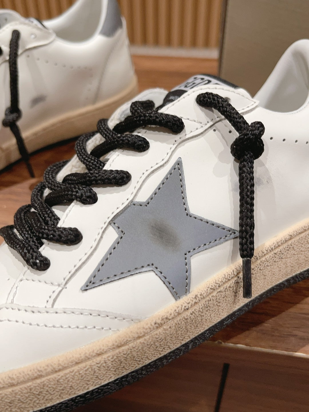 LuxluxHouse Best Quality Shoes Golden Goose