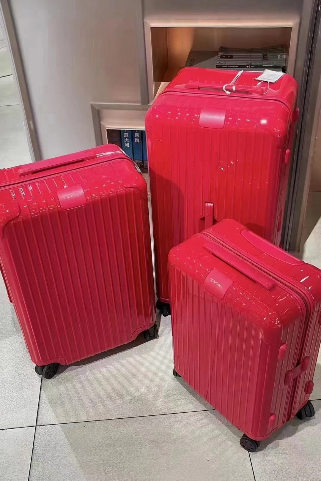 LuxluxHouse Best Quality Bags Luggage