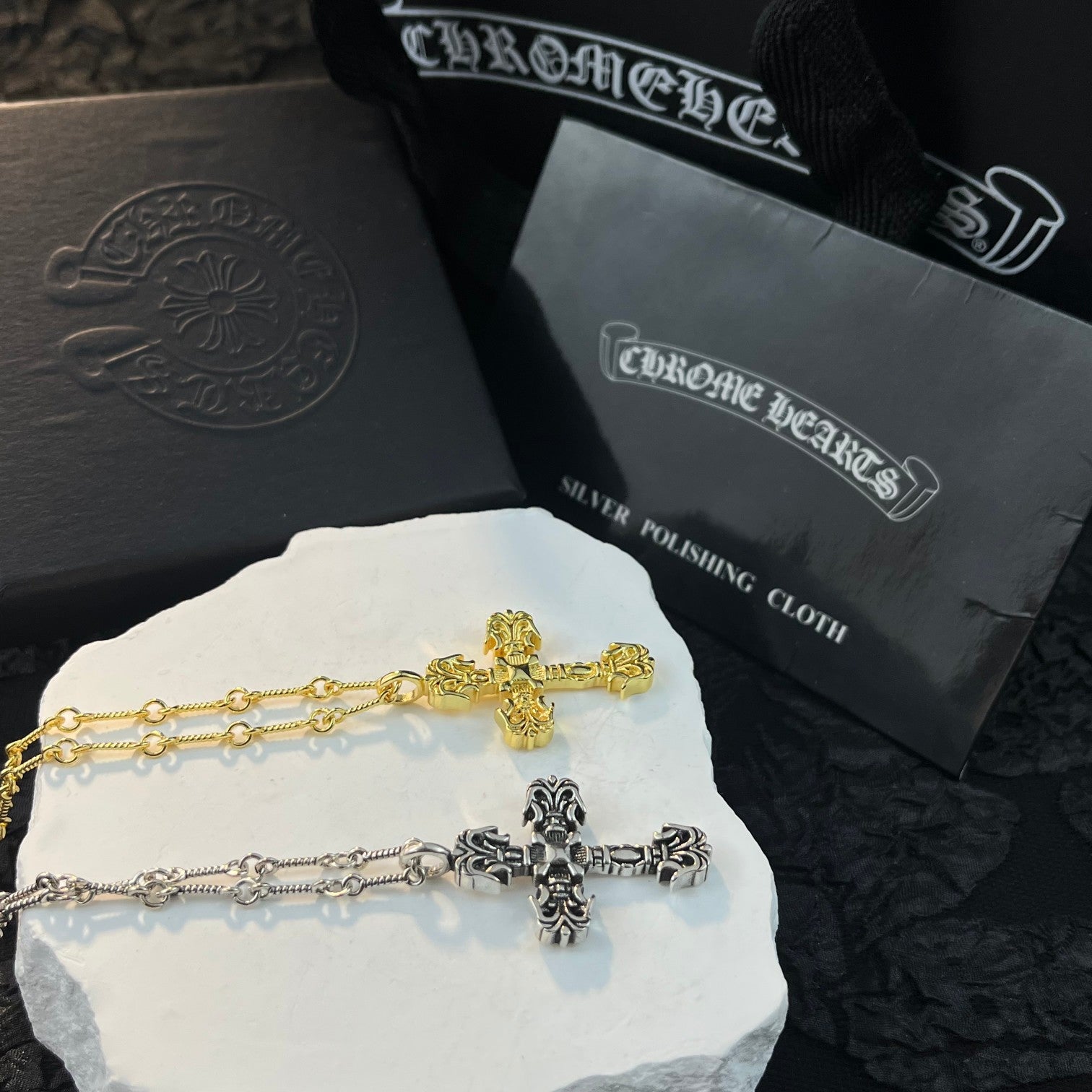 LuxluxHouse Best Quality Accessories Necklace Chrome Hearts