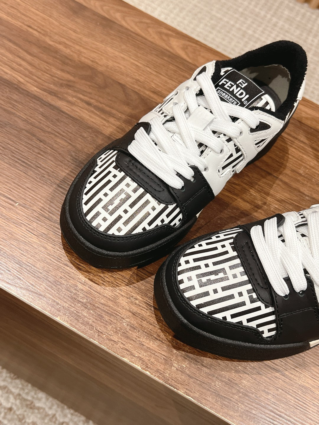 LuxluxHouse Best Quality Fendi Women Shoes