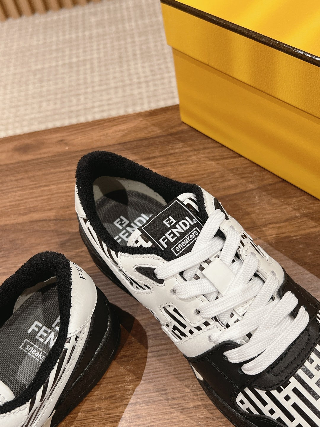 LuxluxHouse Best Quality Fendi Women Shoes