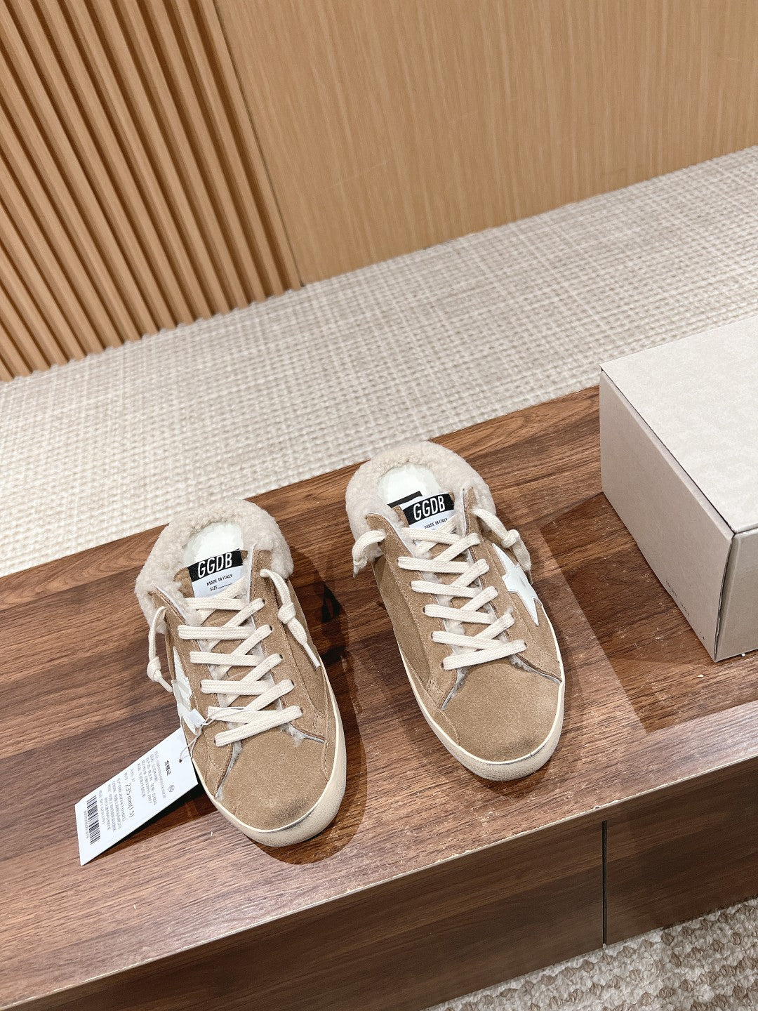 LuxluxHouse Best Quality Shoes Golden Goose