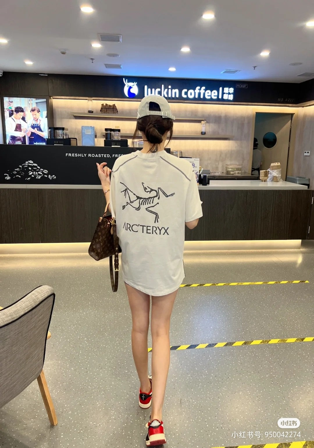 LuxluxHouse Best Quality Clothes T-shirt Arcteryx