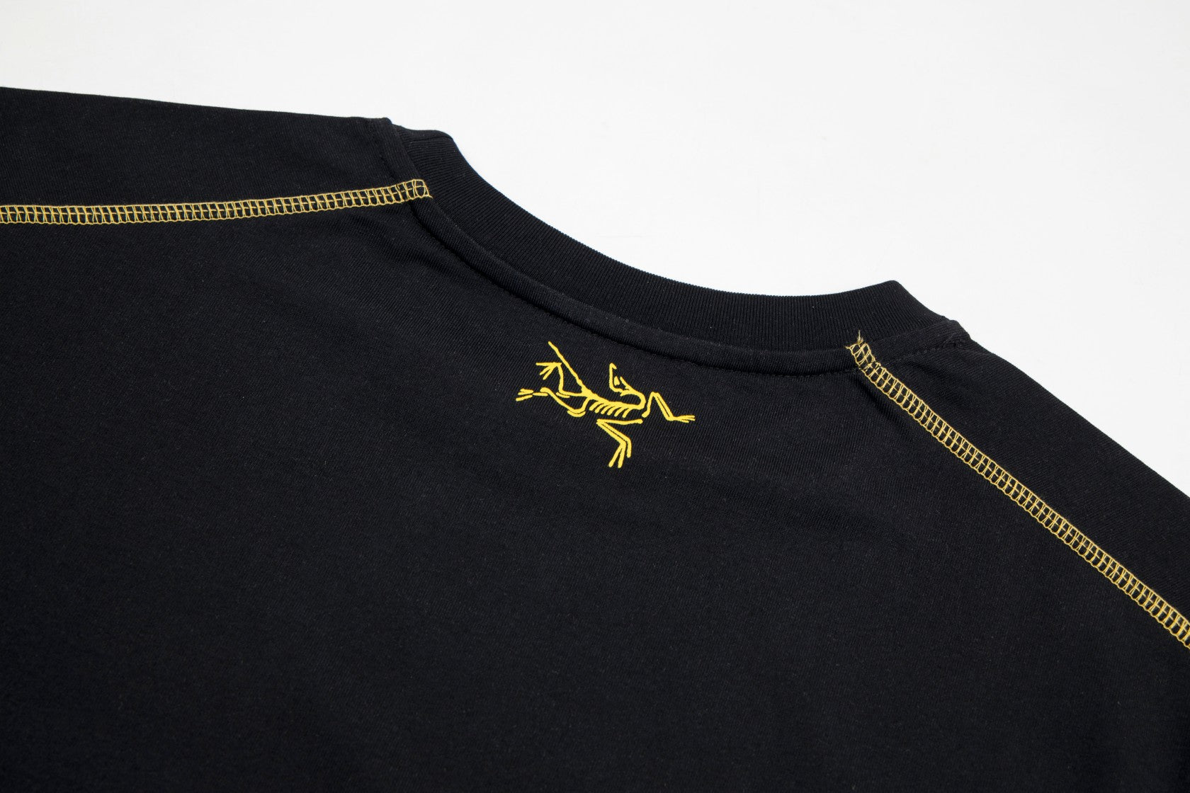 LuxluxHouse Best Quality Clothes T-shirt Arcteryx