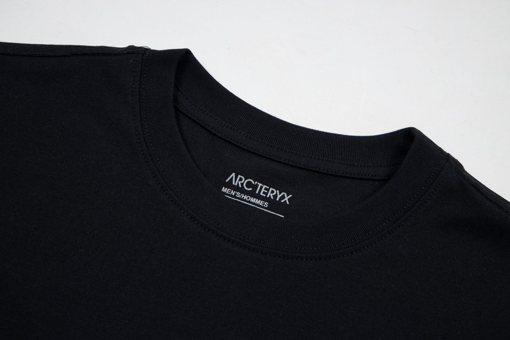 LuxluxHouse Best Quality Clothes T-shirt Arcteryx