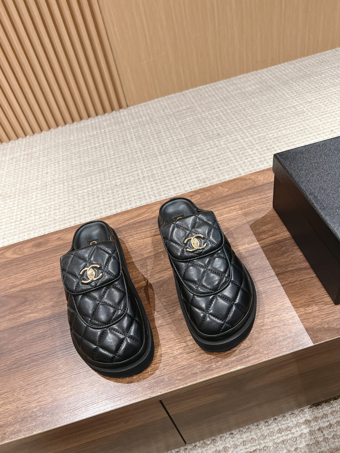 LuxluxHouse Best Quality Chanel Sandals