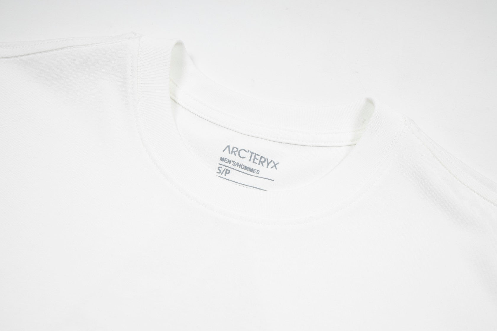 LuxluxHouse Best Quality Clothes T-shirt Arcteryx