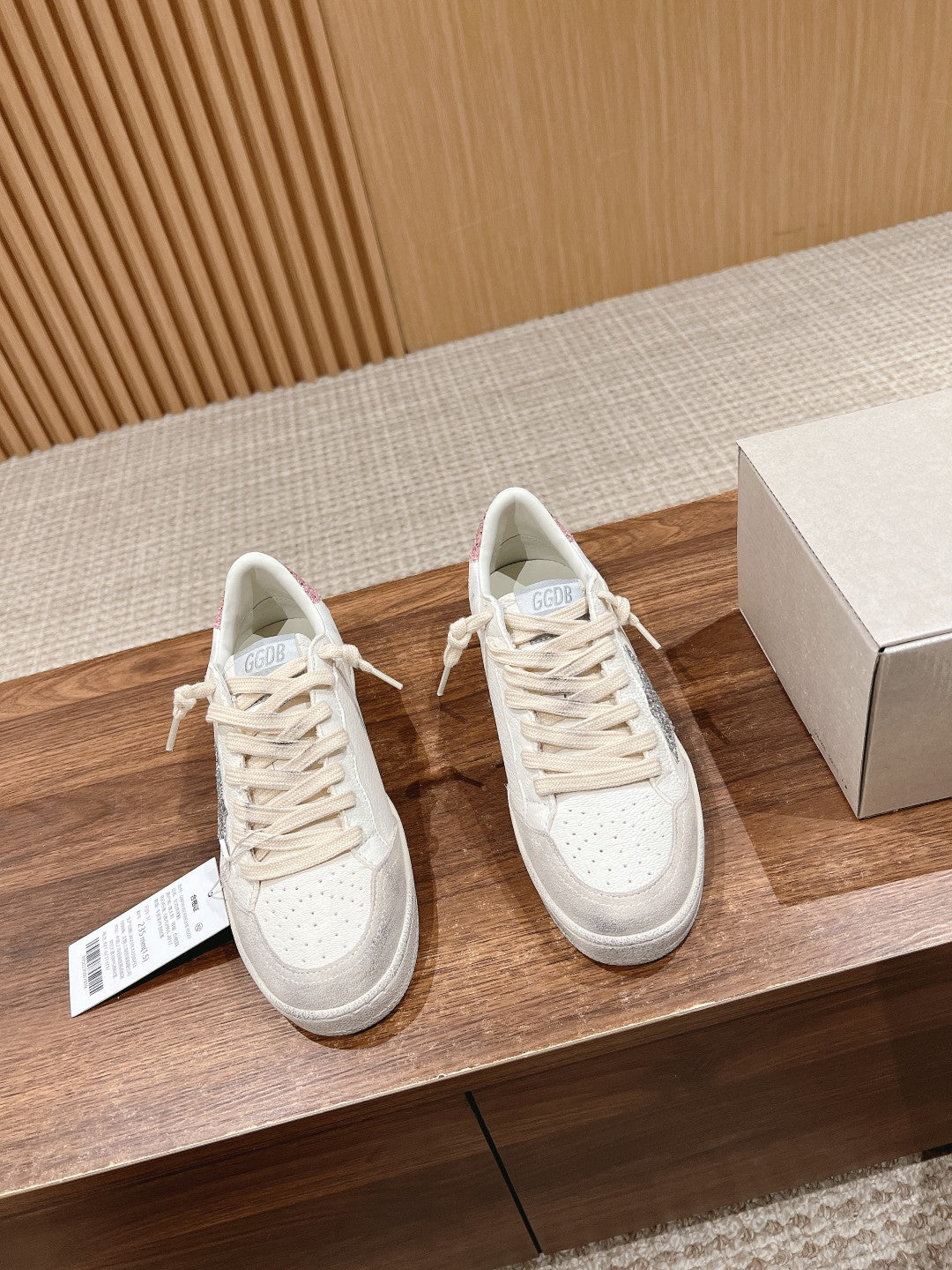 LuxluxHouse Best Quality Shoes Golden Goose