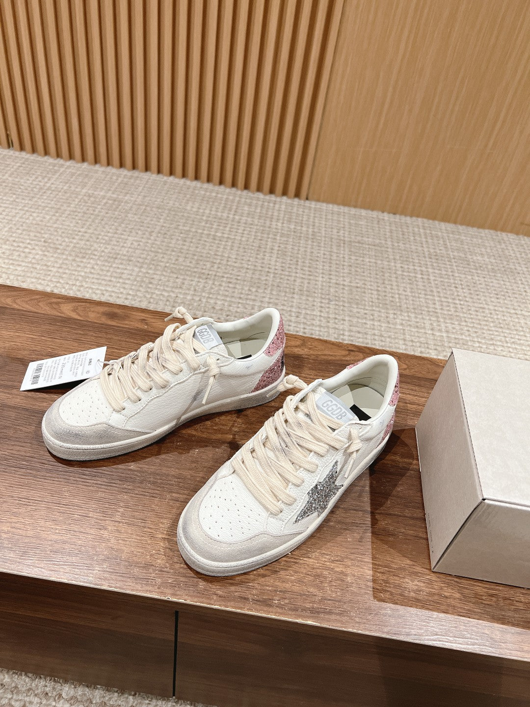 LuxluxHouse Best Quality Shoes Golden Goose