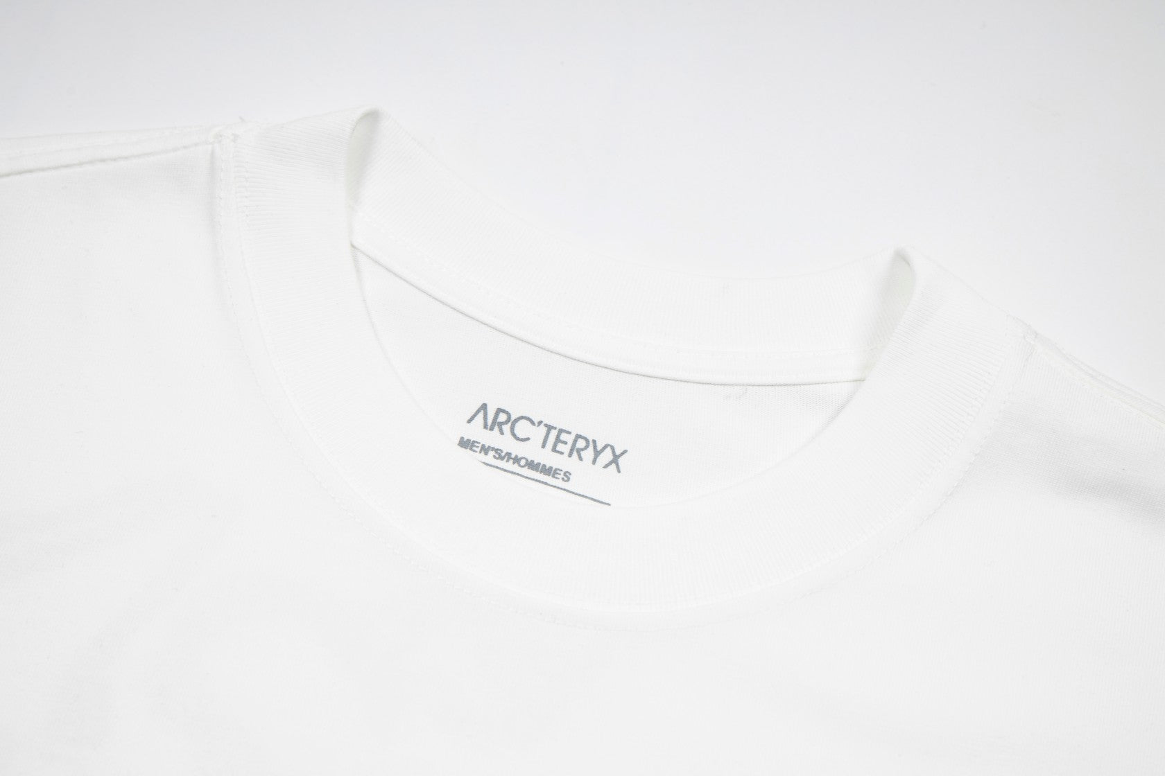 LuxluxHouse Best Quality Clothes T-shirt Arcteryx
