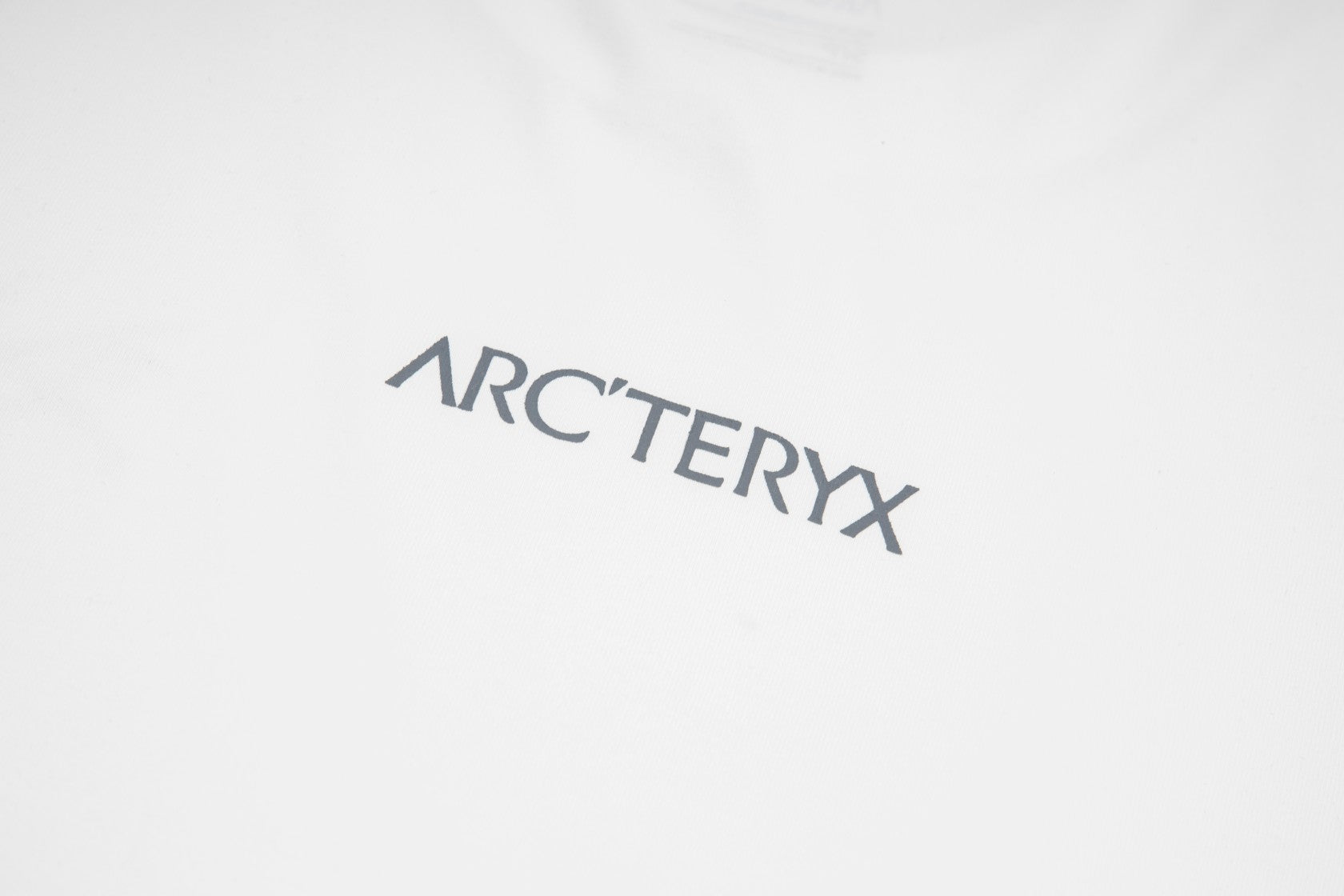 LuxluxHouse Best Quality Clothes T-shirt Arcteryx