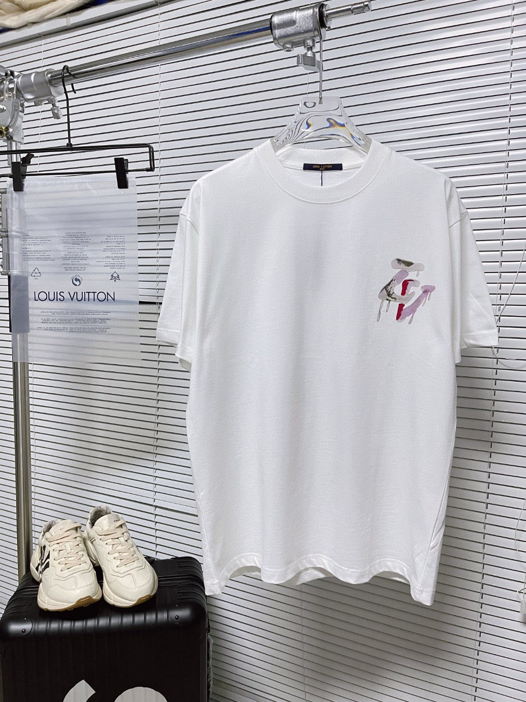 LuxluxHouse Louis Vuitton T-shirt NO.1