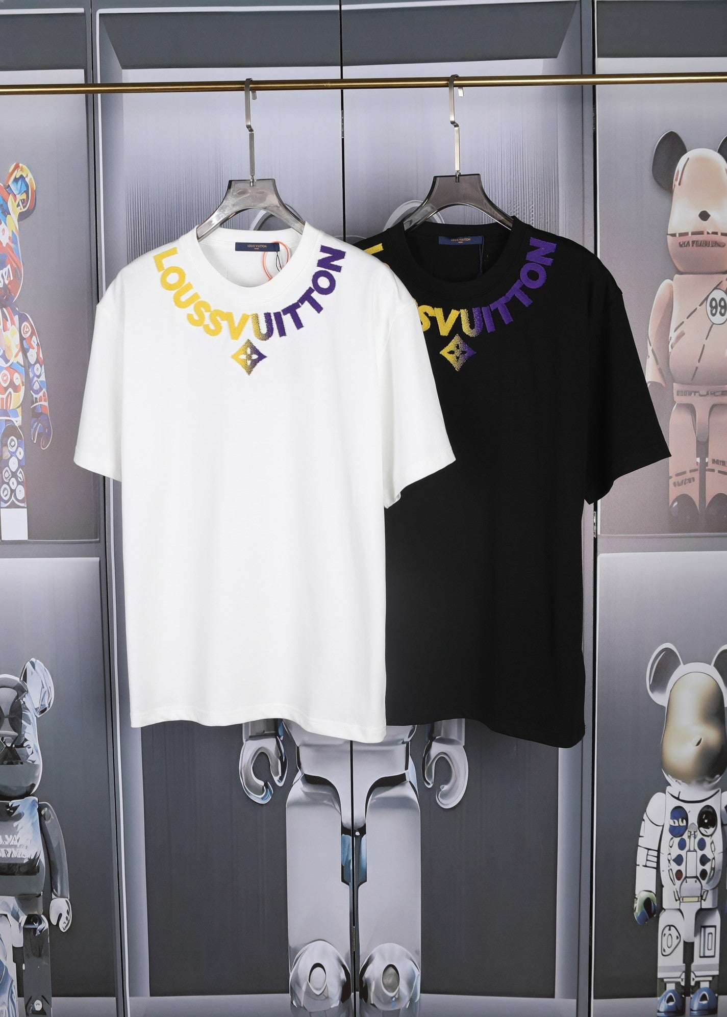 LuxluxHouse Louis Vuitton T-shirt NO.1