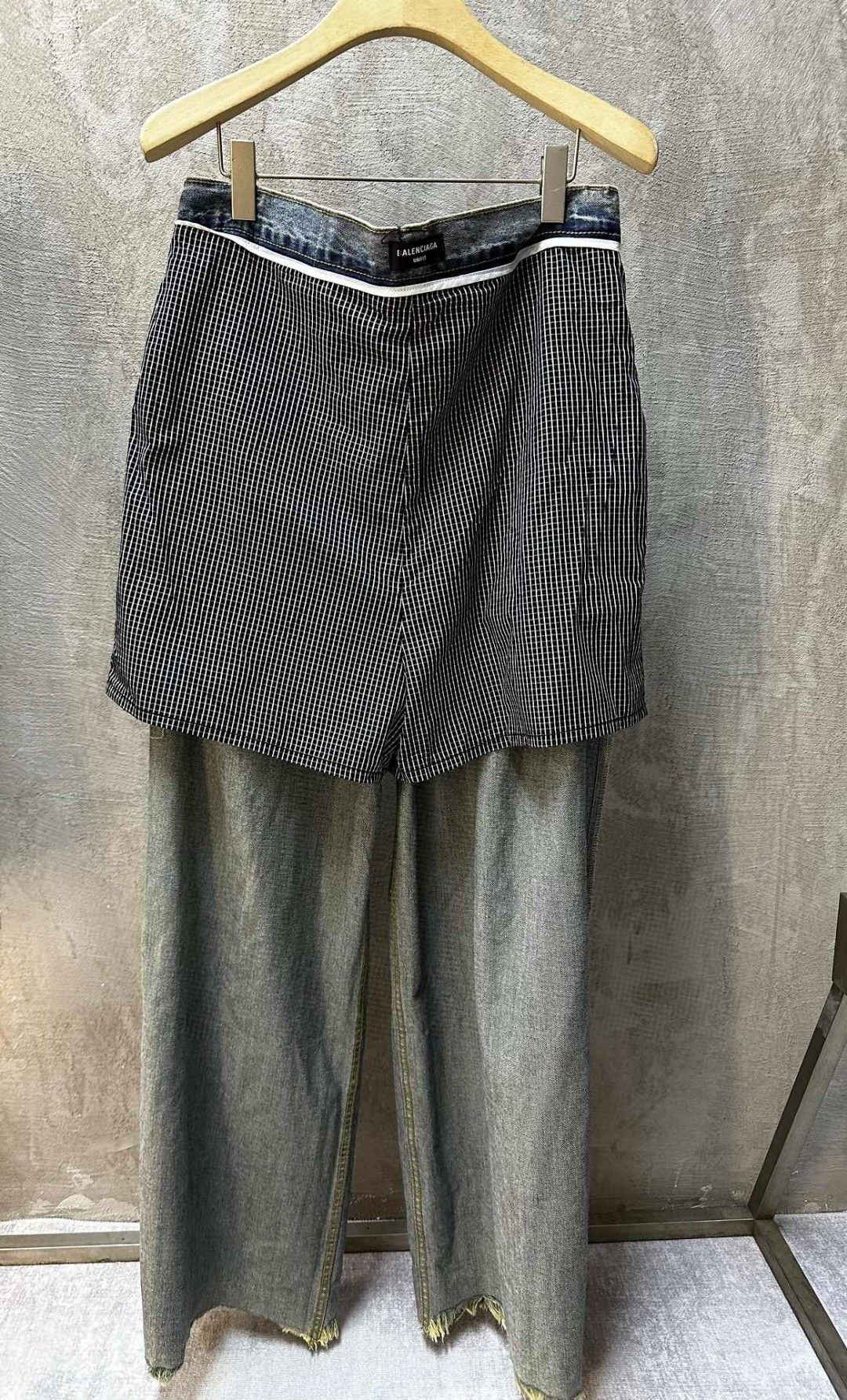 LuxluxHouse Best Quality Clothes Balenciaga Pants