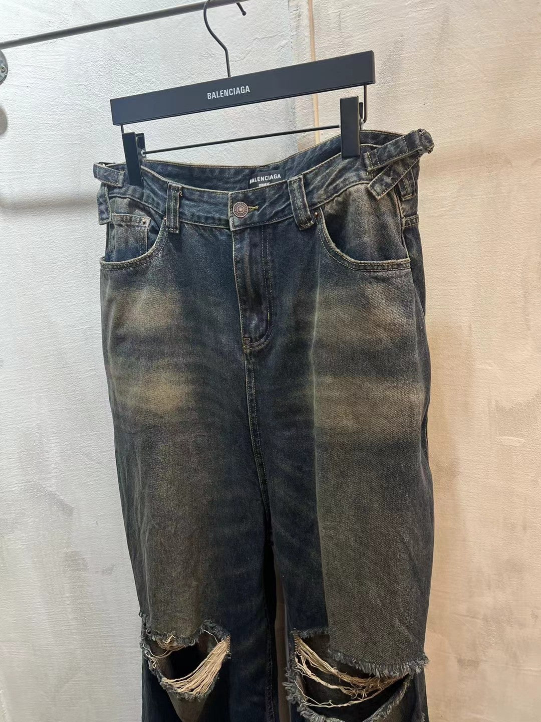 LuxluxHouse Best Quality Clothes Balenciaga Pants