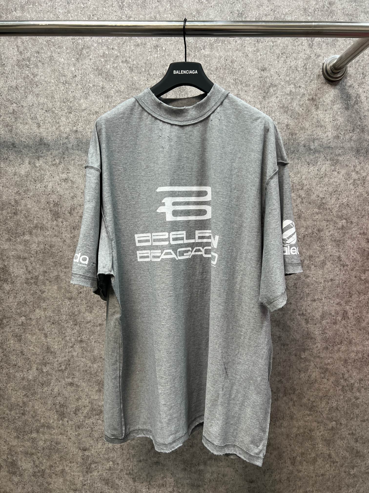 LuxluxHouse Balenciaga T-shirt NO.2