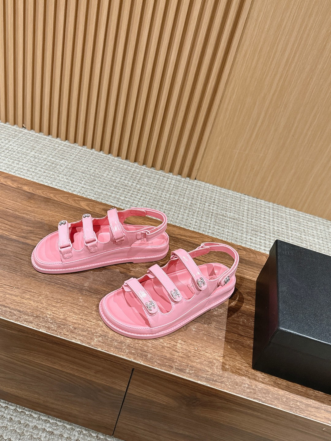 LuxluxHouse Best Quality Chanel Sandals