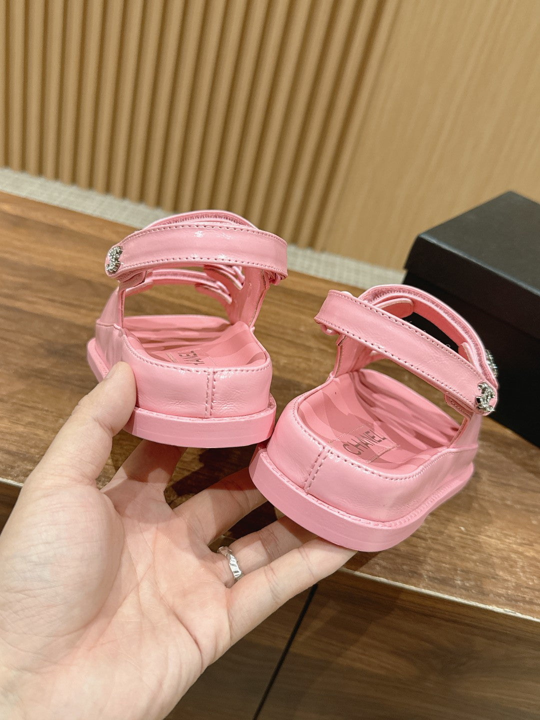 LuxluxHouse Best Quality Chanel Sandals