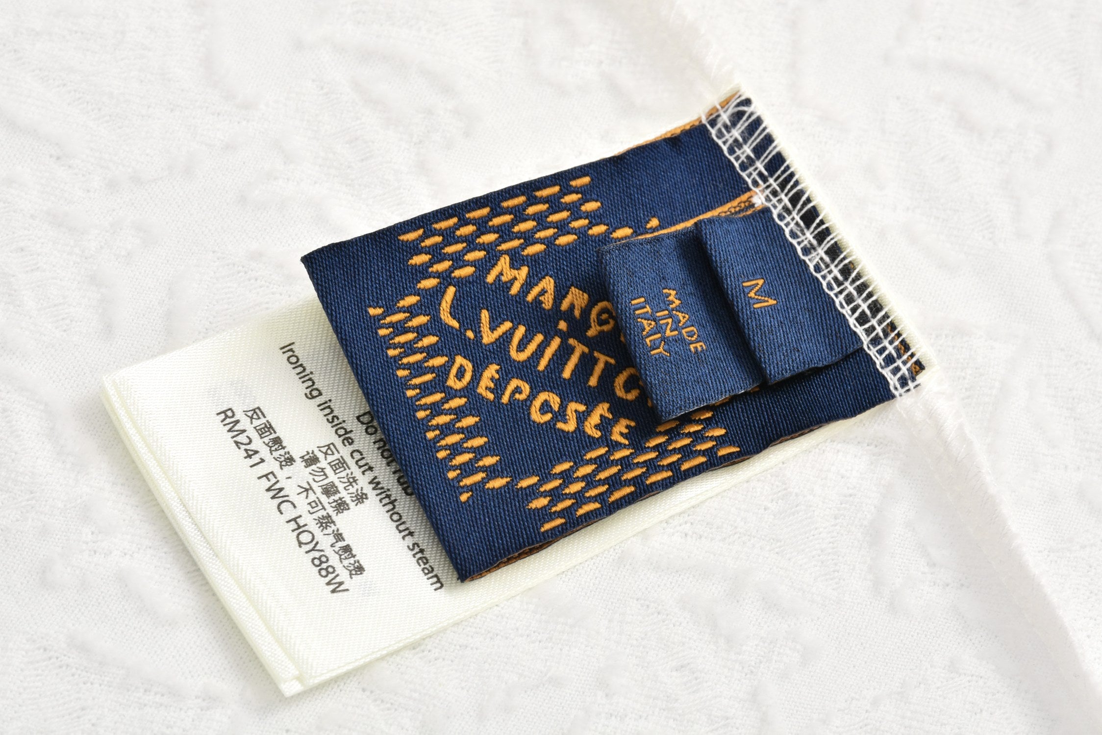 LuxluxHouse Best Quality Clothes T-shirt Louis Vuitton