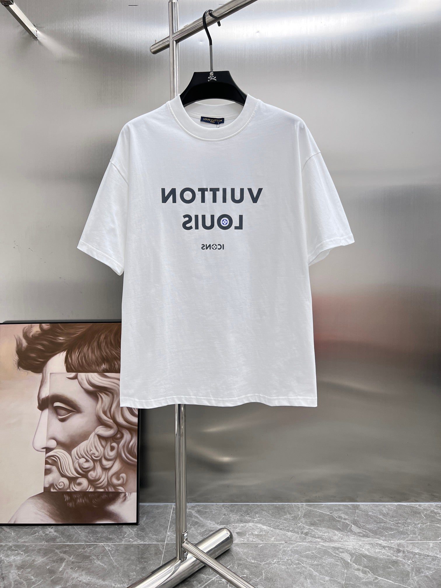 LuxluxHouse Louis Vuitton T-shirt NO.1