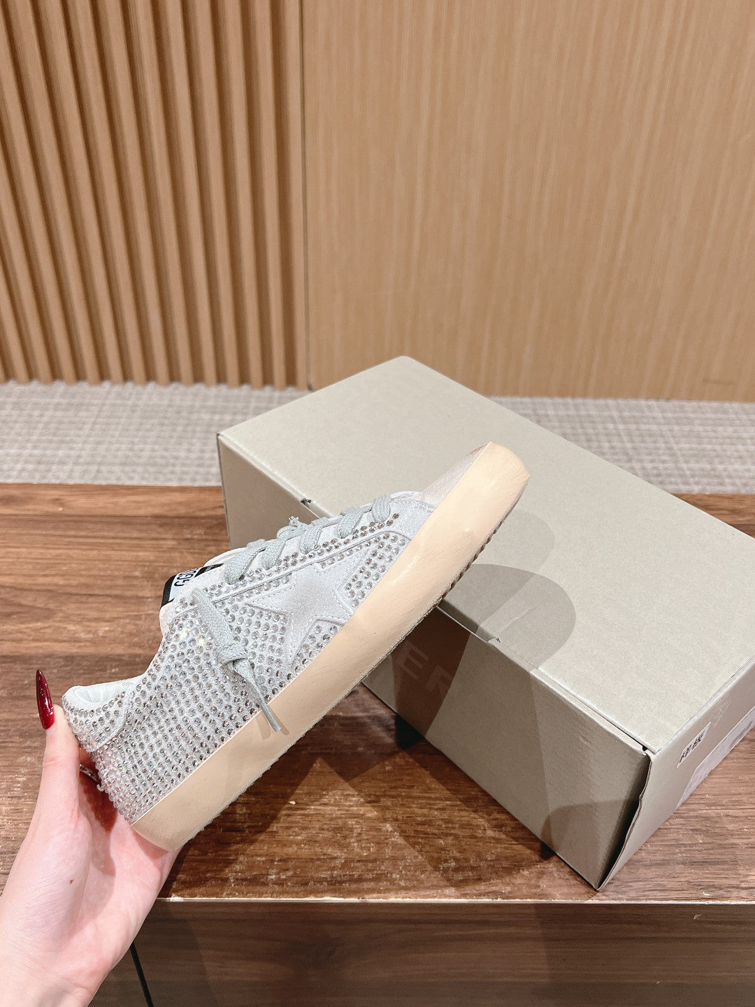 LuxluxHouse Best Quality Shoes Golden Goose