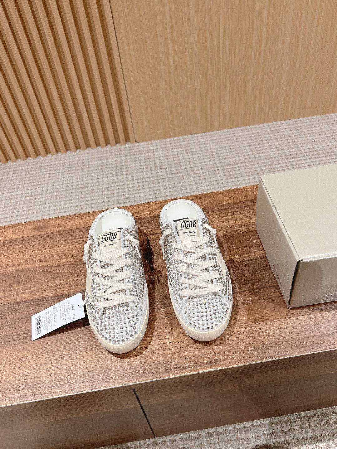 LuxluxHouse Best Quality Shoes Golden Goose