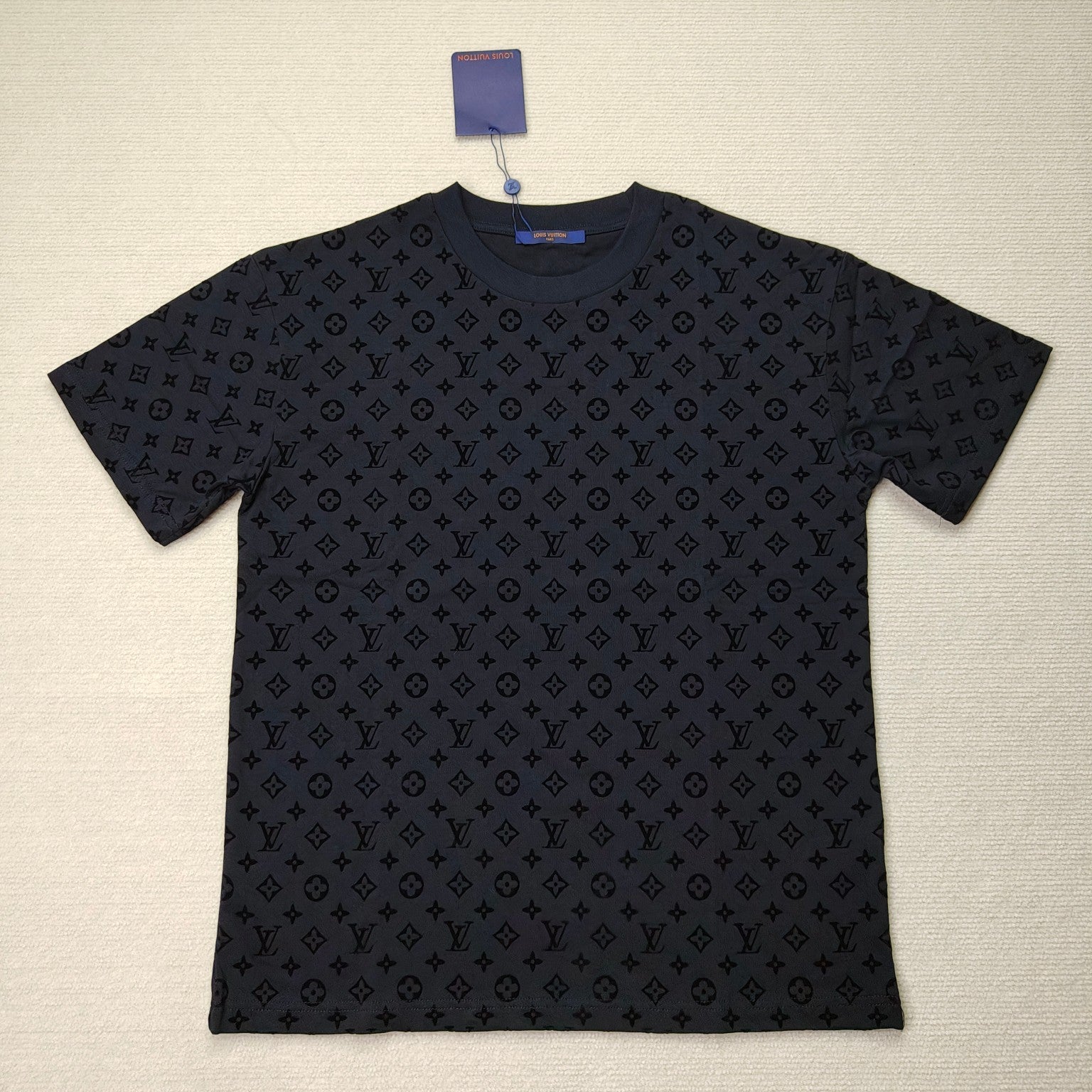 LuxluxHouse Louis Vuitton T-shirt NO.1