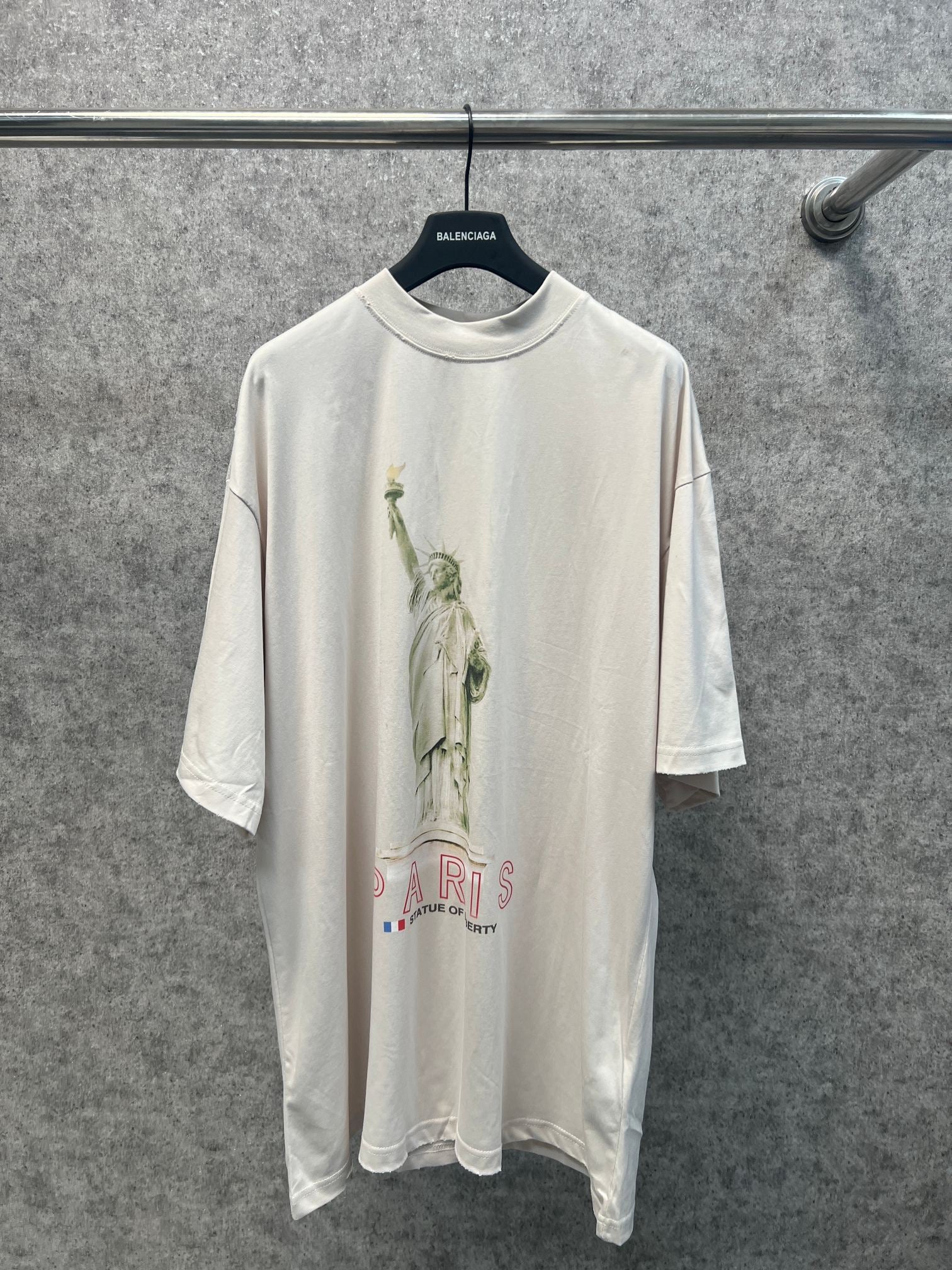 LuxluxHouse Balenciaga T-shirt NO.3